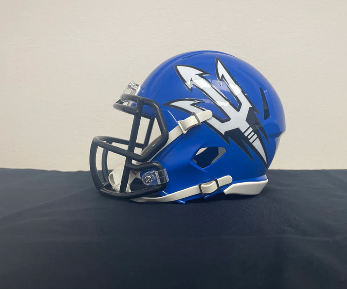 blue mini football helmet Wynford (Bucyrus) (OH) High School The perfect collectible or gift Maiden Blue Devils Revolution Speed